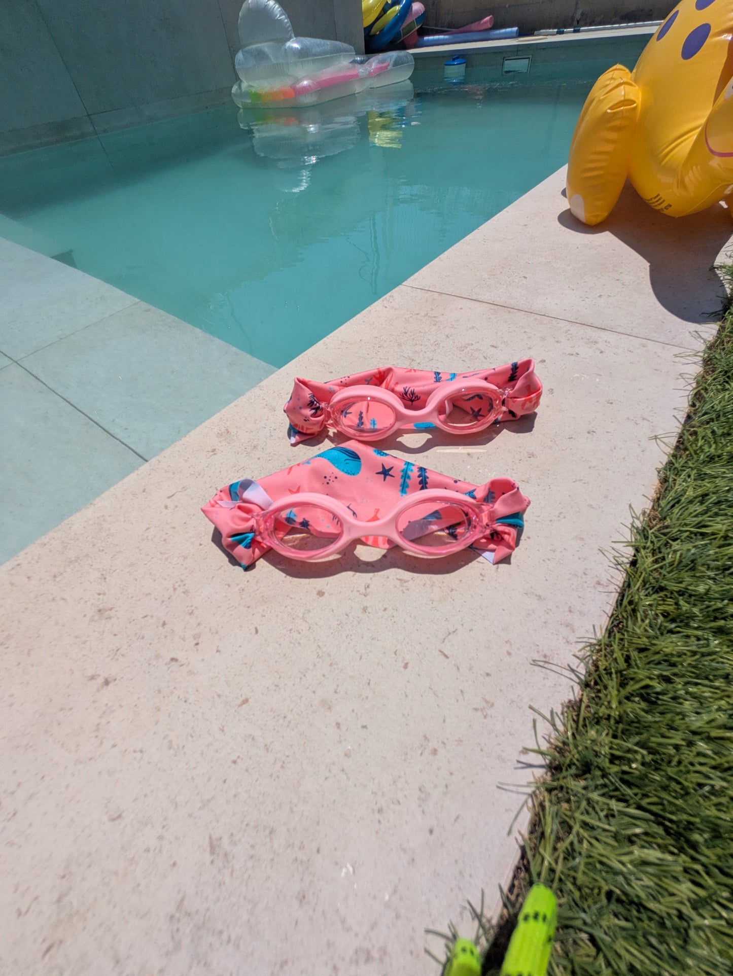 FunWater Swimming Googles - Óculos de natação antipuxões