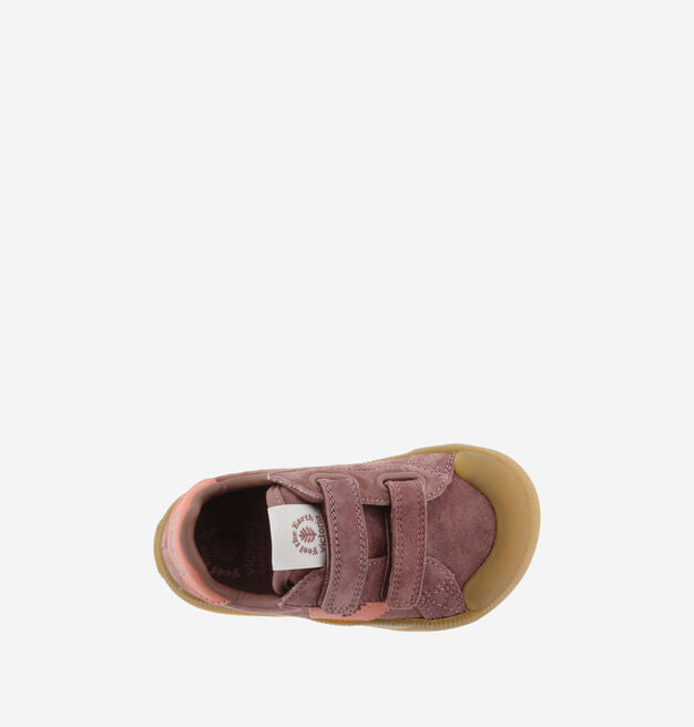 Victoria Barefoot - Oliver Camurça Malva