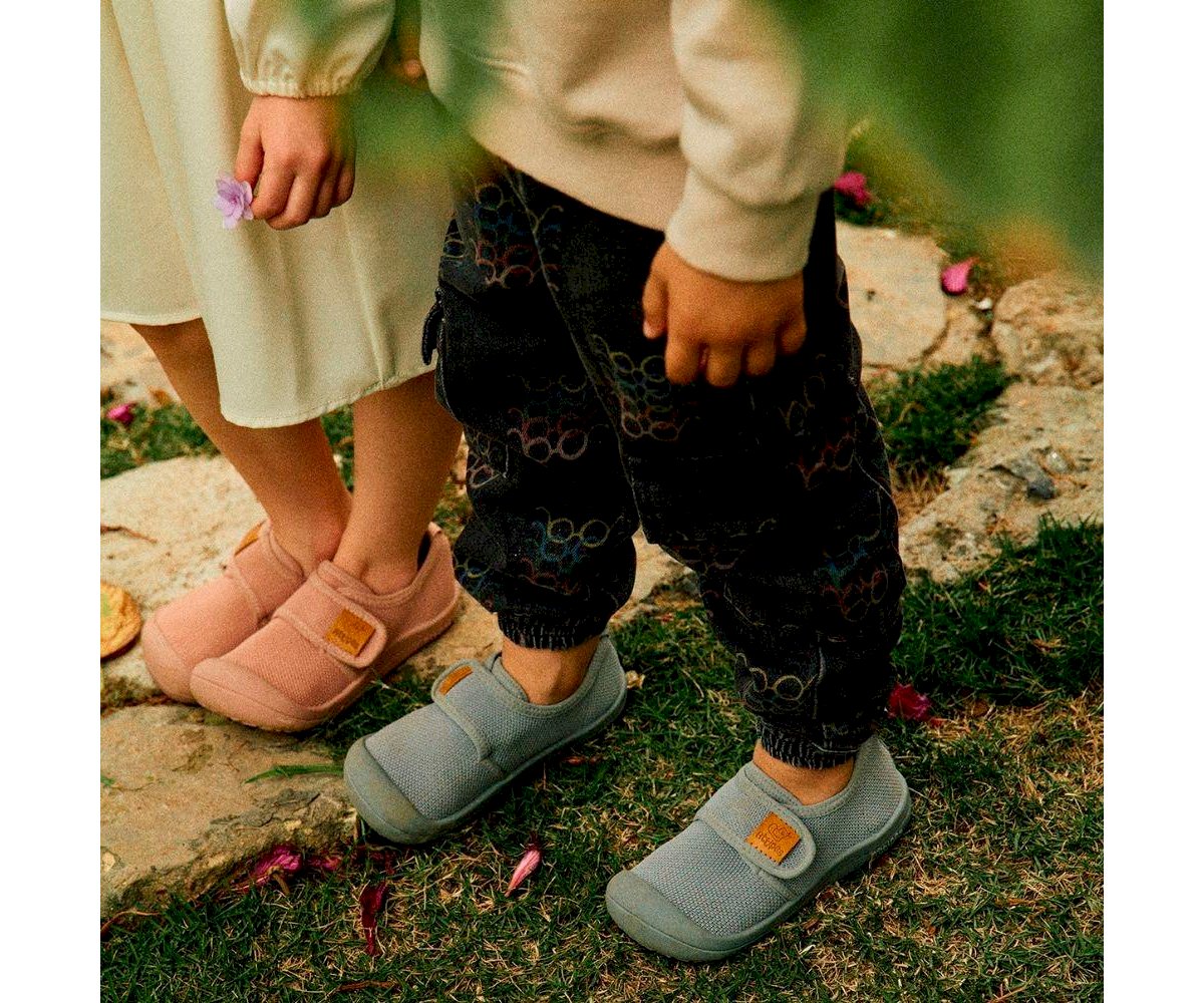 Attipas -  Skin Shoes Grey