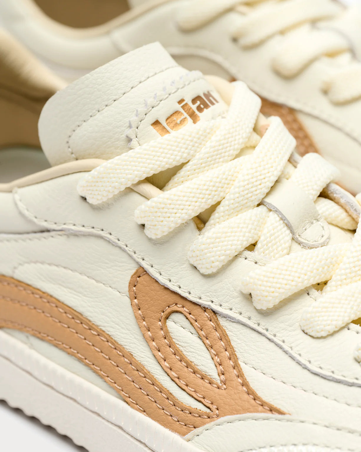 Lejan Brand - Lejan One Wide Napa Adulto Branco