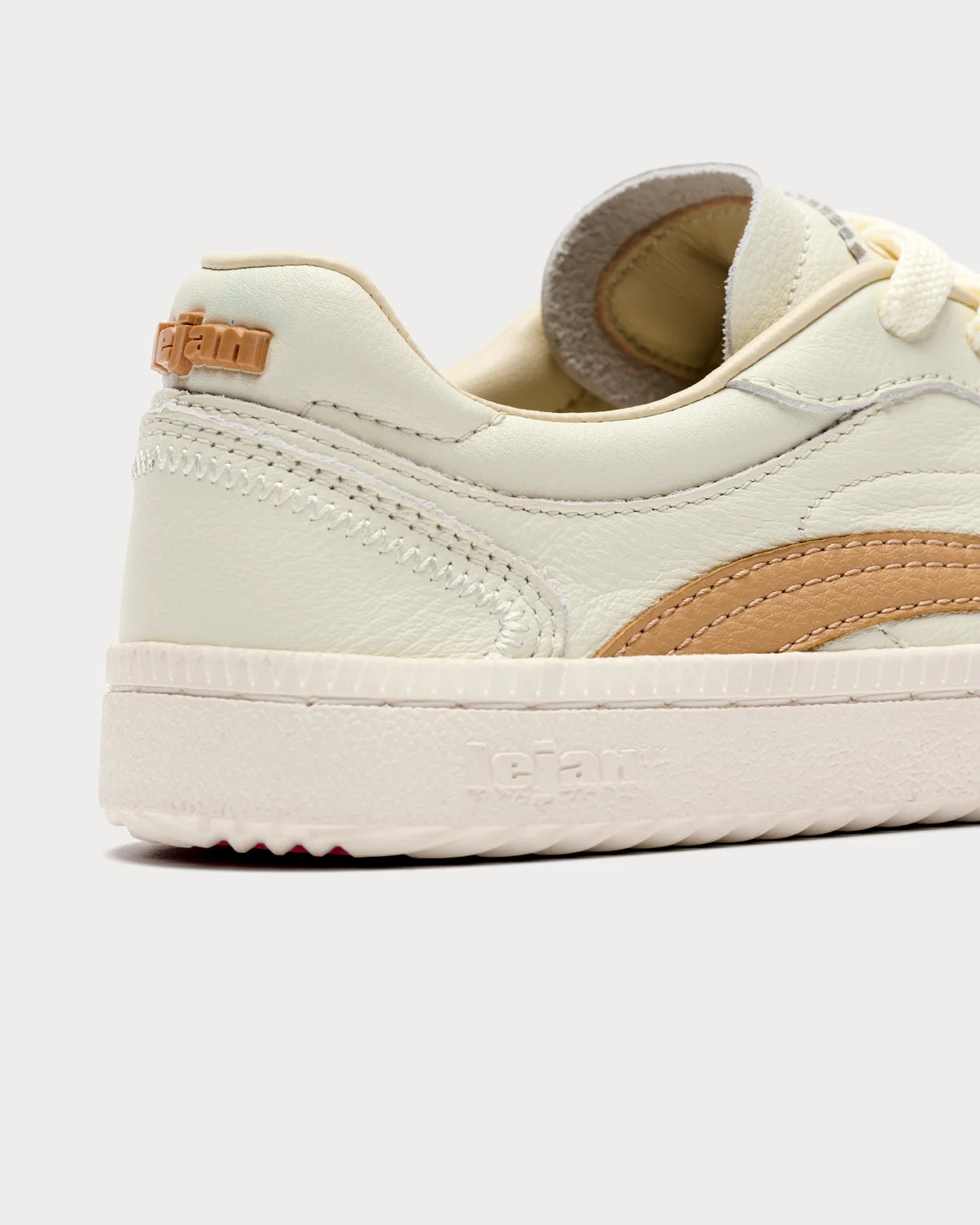Lejan Brand - Lejan One Wide Napa Adulto Branco