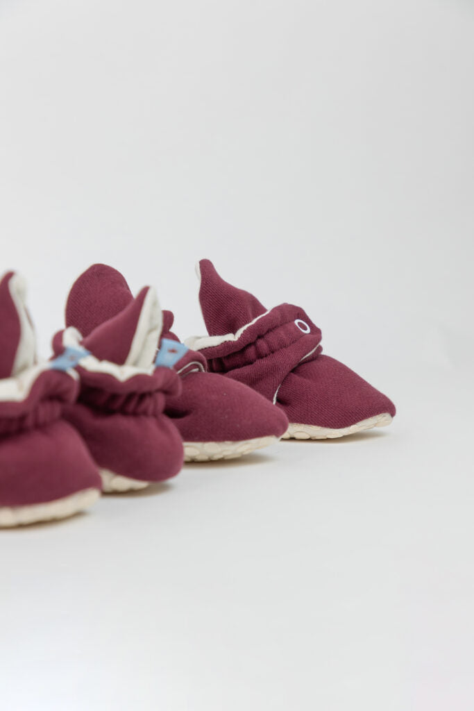 Zás Trás - Baby Booties - Mid Season Cherry Pie