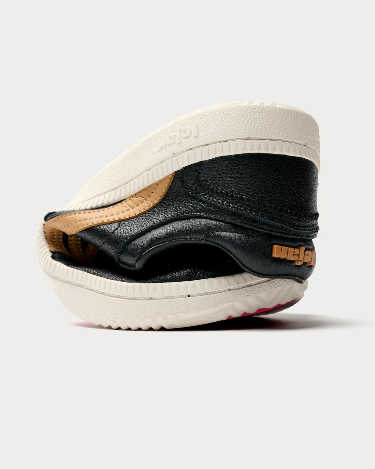 Lejan Brand - Lejan One Wide Napa Adulto Preto