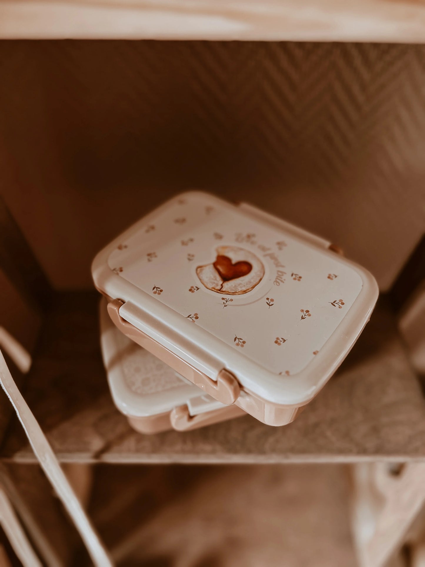 Mrs. Ertha – Meal Box